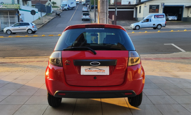 Ford Ka 1.0 8V/1.0 8V ST Flex 3p 2013 Flex-4