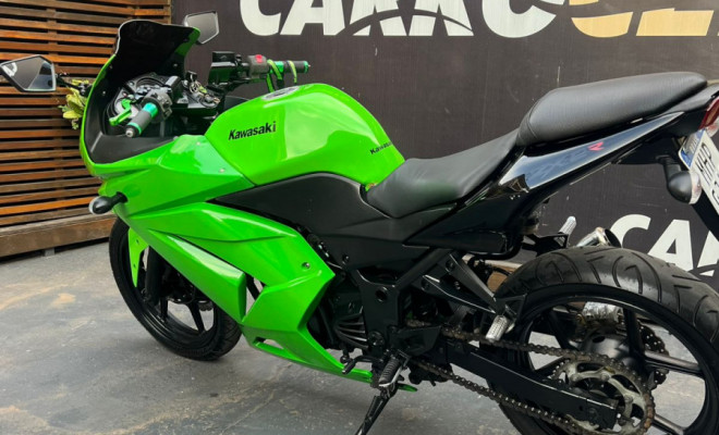 KAWASAKI NINJA 250R 2010 Gasolina   AC/TROCAS-3