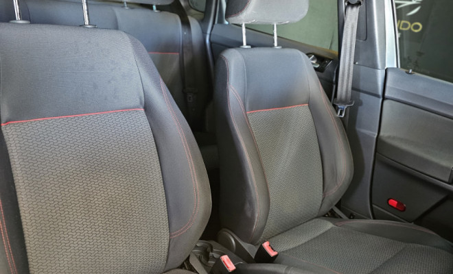 VW - VolksWagen Polo SPORTLINE 1.6 Mi Total Flex 8V 5p 2014 Flex-4