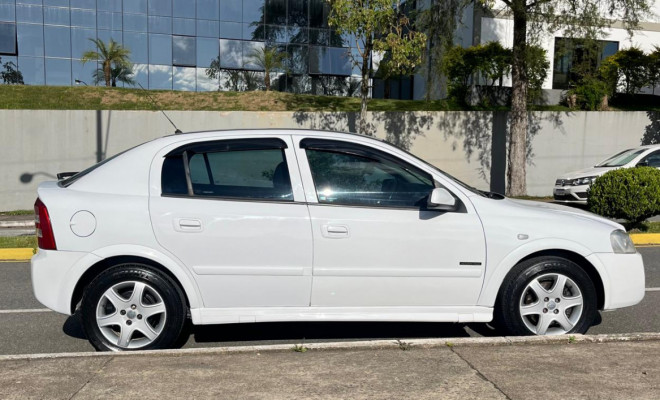 GM - Chevrolet Astra Advantage 2.0 MPFI 8V FlexPower 5p 2009 Flex-8