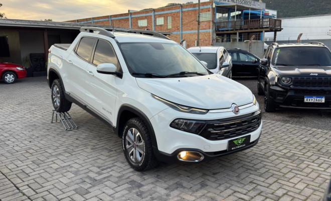 Fiat Toro Freedom 1.8 16V Flex Aut. 2017 Flex-1