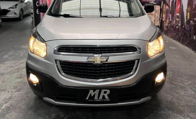 GM - Chevrolet SPIN ACTIV 1.8 8V Econo. Flex 5p Aut. 2016 Flex-4