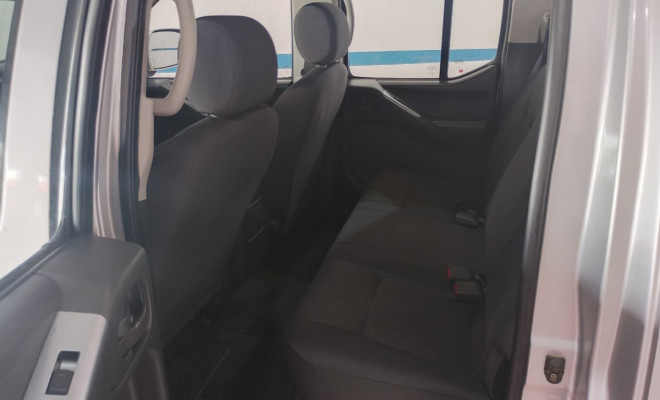 Nissan Frontier S CD 4x4 2.5 TB Diesel 2015 Diesel-11