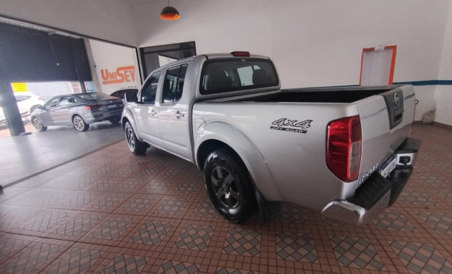 Nissan Frontier S CD 4x4 2.5 TB Diesel 2015 Diesel-2