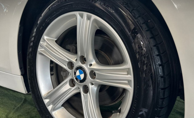 BMW 320iA 2.0 Turbo/ActiveFlex 16V/GP  4p 2013 Flex-13