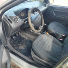 Ford Fiesta Personnalité 1.0 8V 66cv 5p 2003 Gás-8