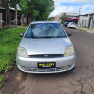 Ford Fiesta Personnalité 1.0 8V 66cv 5p 2003 Gás-1