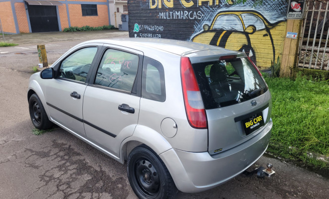 Ford Fiesta Personnalité 1.0 8V 66cv 5p 2003 Gás-11