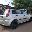 Ford Fiesta Personnalité 1.0 8V 66cv 5p 2003 Gás-12