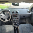 Ford Fiesta Personnalité 1.0 8V 66cv 5p 2003 Gás-5