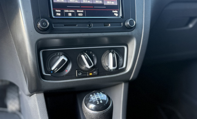 VW - VolksWagen Fox Connect 1.6 Flex 8V 5p 2018 Flex-5