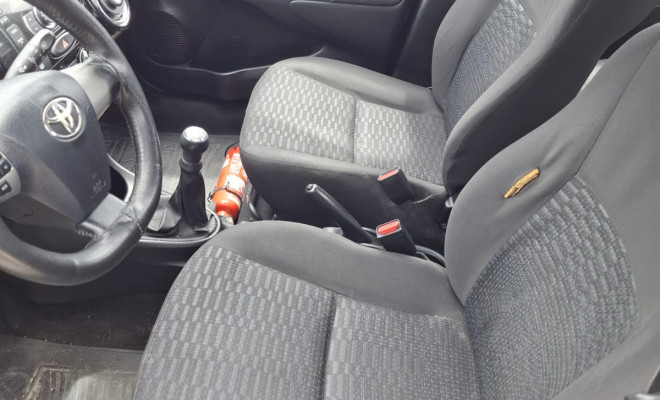Toyota ETIOS XLS Sedan 1.5 Flex 16V 4p Mec. 2014 Flex-4