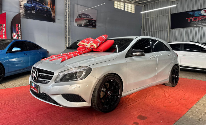 Mercedes-Benz Classe A 200 1.6 TB 16V Style 156cv Aut. 2014 Flex-1