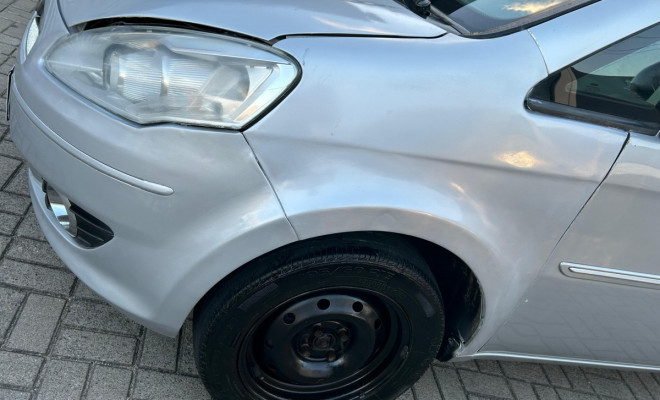 Fiat Idea ATTRACTIVE 1.4 Fire Flex 8V 5p 2013 Flex-2