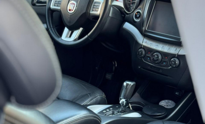 Fiat FREEMONT EMOT./PRECISION 2.4 16V 5p Aut. 2014 Flex-8