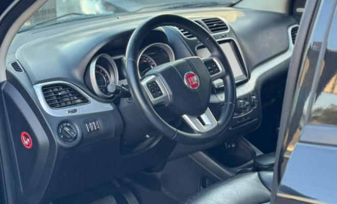 Fiat FREEMONT EMOT./PRECISION 2.4 16V 5p Aut. 2014 Flex-2