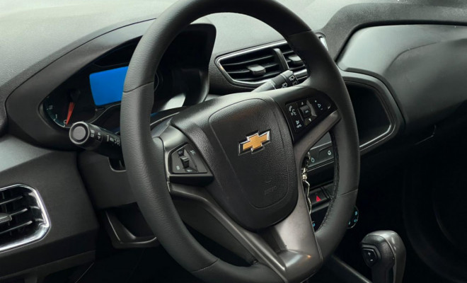 GM - Chevrolet ONIX HATCH LTZ 1.4 8V FlexPower 5p Aut. 2015 Flex-10