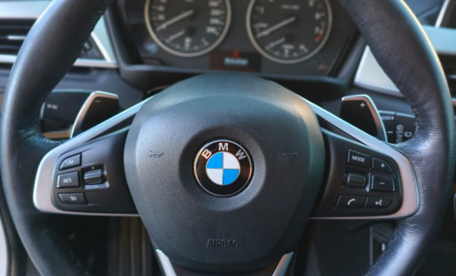 BMW X1 XDRIVE 25i Sport 2.0/2.0 Flex Aut. 2016 Gasolina-6