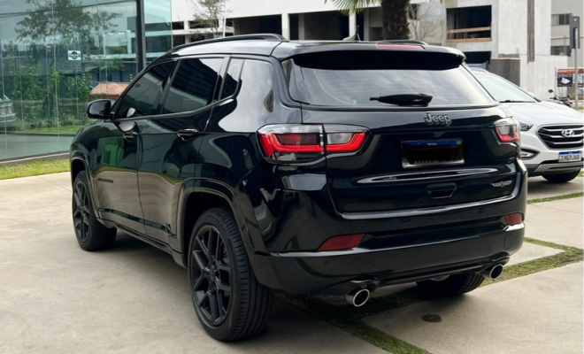 Jeep COMPASS Black Hurricane 2.0 4x4 TB Aut. 2025 Gasolina-1