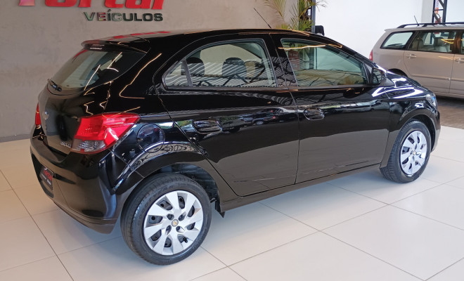 GM - Chevrolet ONIX HATCH LT 1.4 8V FlexPower 5p Mec. 2013 Flex-3