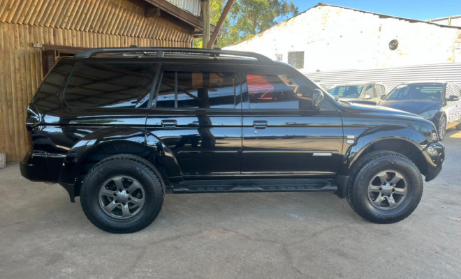 Mitsubishi Pajero Sport HPE 2.5 4x4 Diesel Aut. 2007 Diesel-2