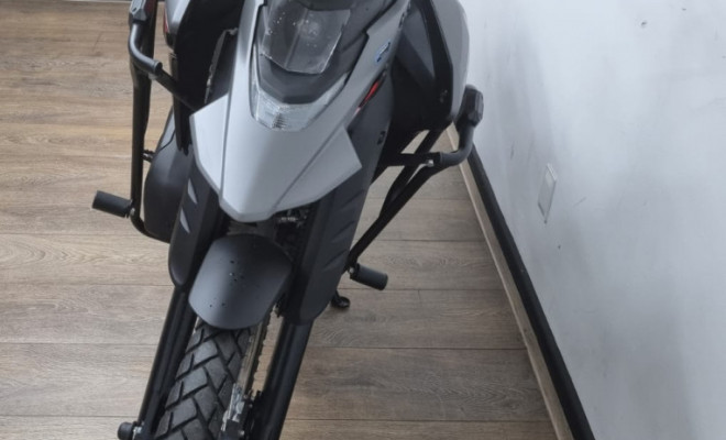 YAMAHA XTZ 250 LANDER CONNECTED 2025 Gasolina-10