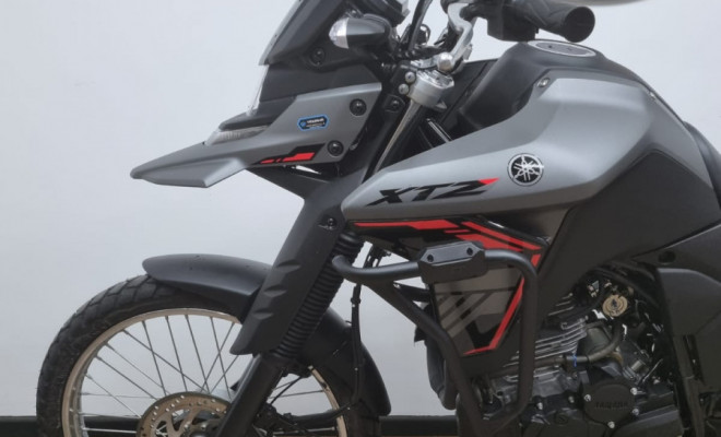 YAMAHA XTZ 250 LANDER CONNECTED 2025 Gasolina-1