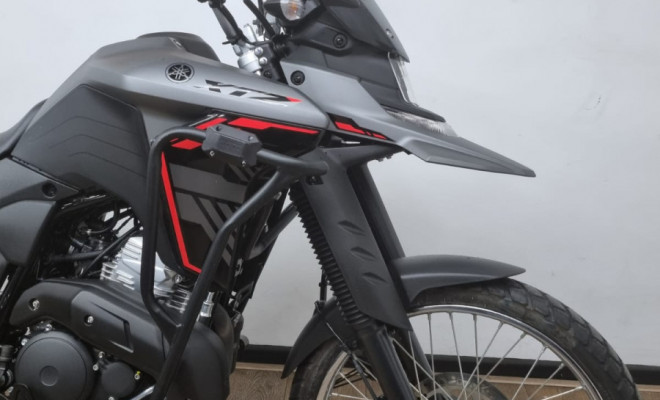 YAMAHA XTZ 250 LANDER CONNECTED 2025 Gasolina-12