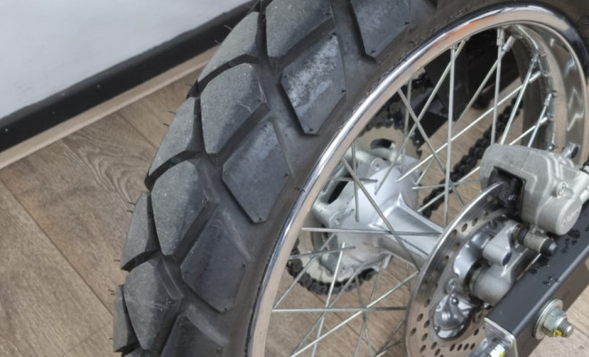 YAMAHA XTZ 250 LANDER CONNECTED 2025 Gasolina-11