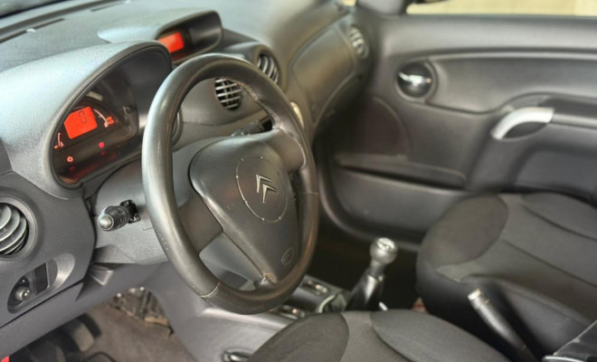 Citroën C3 XTR 1.4 Flex 8V 5p 2011 Flex-3