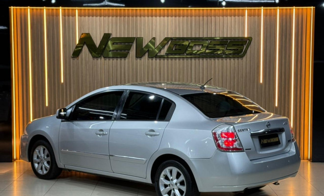 Nissan Sentra S 2.0/ 2.0 Flex Fuel 16V Aut. 2013 Flex-2