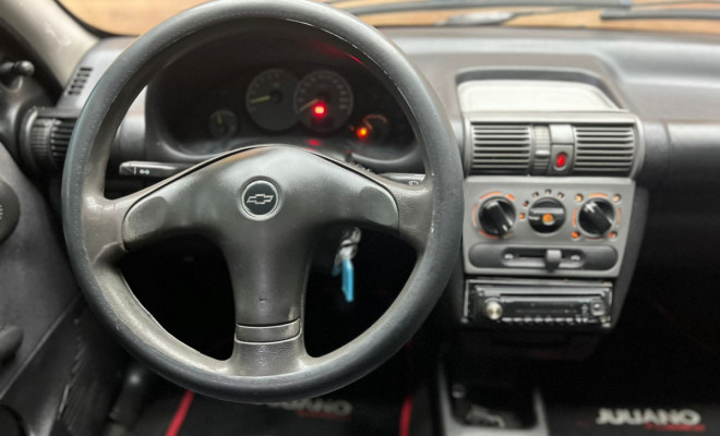 GM - Chevrolet Corsa Sed Class.Life 1.0/1.0 FlexPower 2006 Flex-7