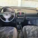 GM - Chevrolet Corsa Sedan 1.0 MPFI 8V 71cv 4p 2003 Gasolina-3