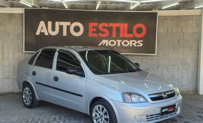 GM - Chevrolet Corsa Sedan 1.0 MPFI 8V 71cv 4p 2003 Gasolina