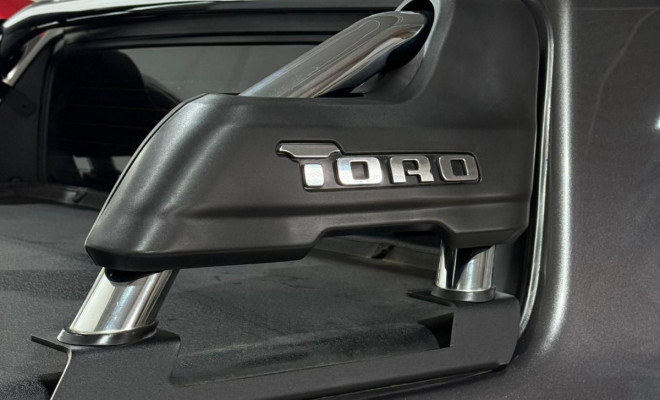 Segurança e Potência: Fiat Toro Volcano 2021/22 Blindada com Vidros Protector Evo-7