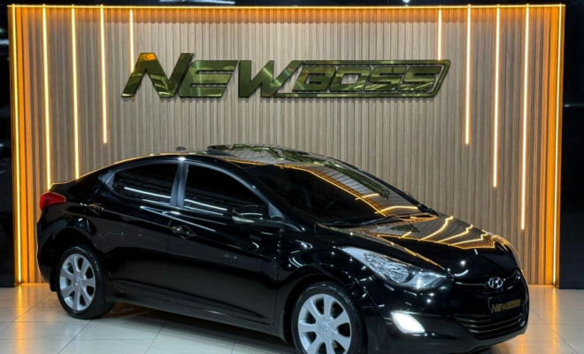 Hyundai Elantra GLS 1.8 16V Aut. 2012 Gasolina