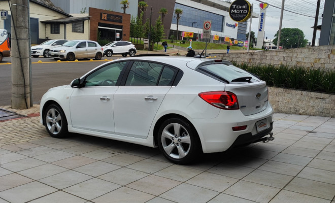 GM - Chevrolet CRUZE HB Sport LTZ 1.8 16V FlexP. 5p Aut 2012 Flex-2