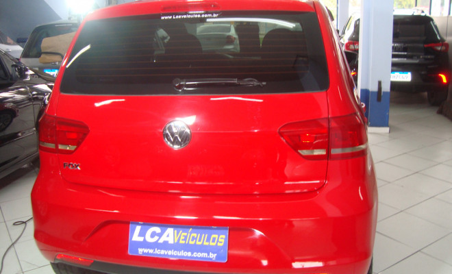 VW - VolksWagen Fox Trendline 1.0 Flex 8V 5p 2015 Flex-4