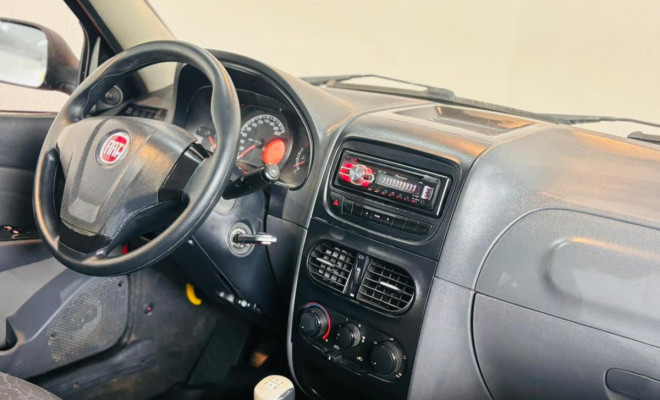 Fiat Strada Working 1.4 mpi Fire Flex 8V CE 2013 Flex-10