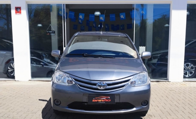 Toyota ETIOS XS  1.3 Flex 16V 5p Mec. 2013 Flex-0