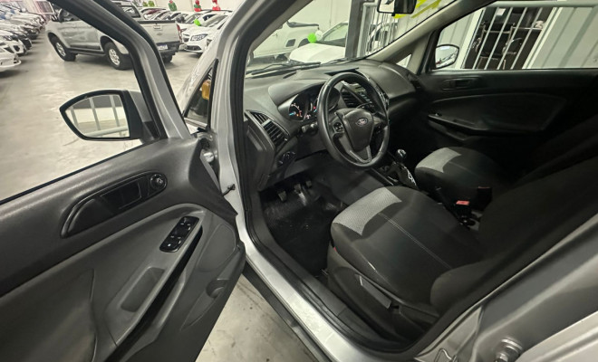 Ford EcoSport SE 1.6 16V Flex 5p Mec. 2015 Flex-8