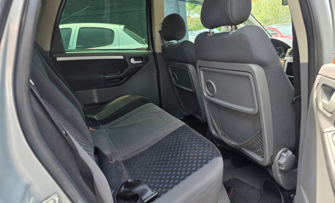 GM - Chevrolet Meriva Prem.EASYTRONIC 1.8 FlexPower 5p 2011 Flex-8