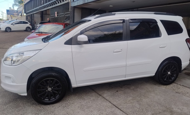 GM - Chevrolet SPIN LT 1.8 8V Econo.Flex 5p Aut. 2015 Flex-9
