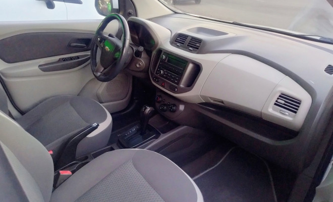 GM - Chevrolet SPIN LT 1.8 8V Econo.Flex 5p Aut. 2015 Flex-10