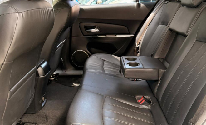 GM - Chevrolet CRUZE LT 1.8 16V FlexPower 4p Aut. 2012 Flex-4