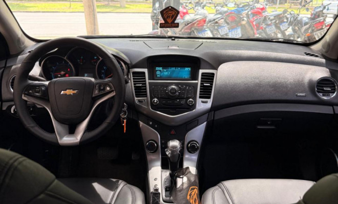 GM - Chevrolet CRUZE LT 1.8 16V FlexPower 4p Aut. 2012 Flex-5