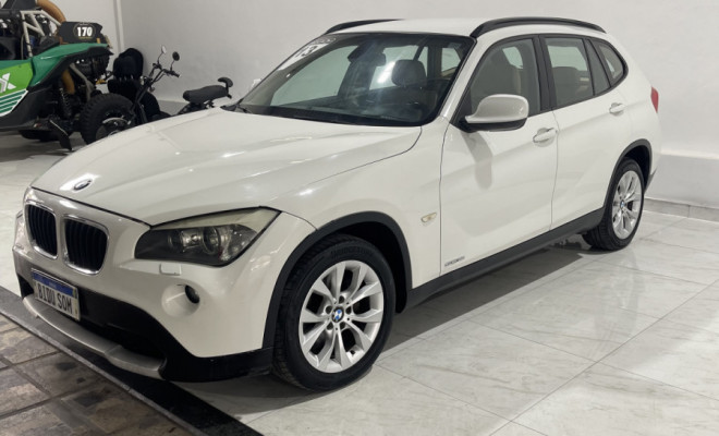 BMW X1 SDRIVE 18i 2.0 16V 4x2 Aut. 2013 Gasolina-1