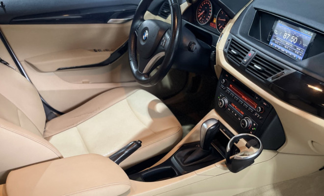 BMW X1 SDRIVE 18i 2.0 16V 4x2 Aut. 2013 Gasolina-6