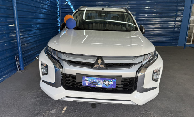 Mitsubishi L200 Triton Sport HPE 2.4 CD Diesel Aut. 2023 Diesel-0