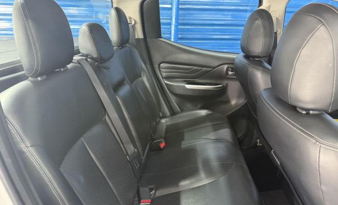 Mitsubishi L200 Triton Sport HPE 2.4 CD Diesel Aut. 2023 Diesel-8
